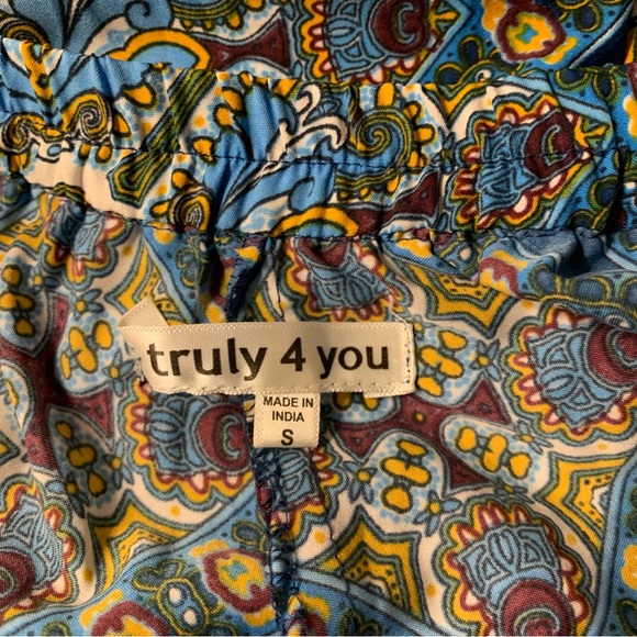 Beautiful Flowy Maxi Dress Made in India With Small Rope Waist Tie Size Small - Picture 8 of 12